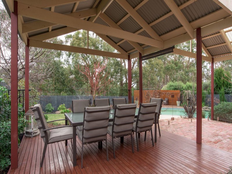 20 Valley Park Drive, Mooroolbark image 15