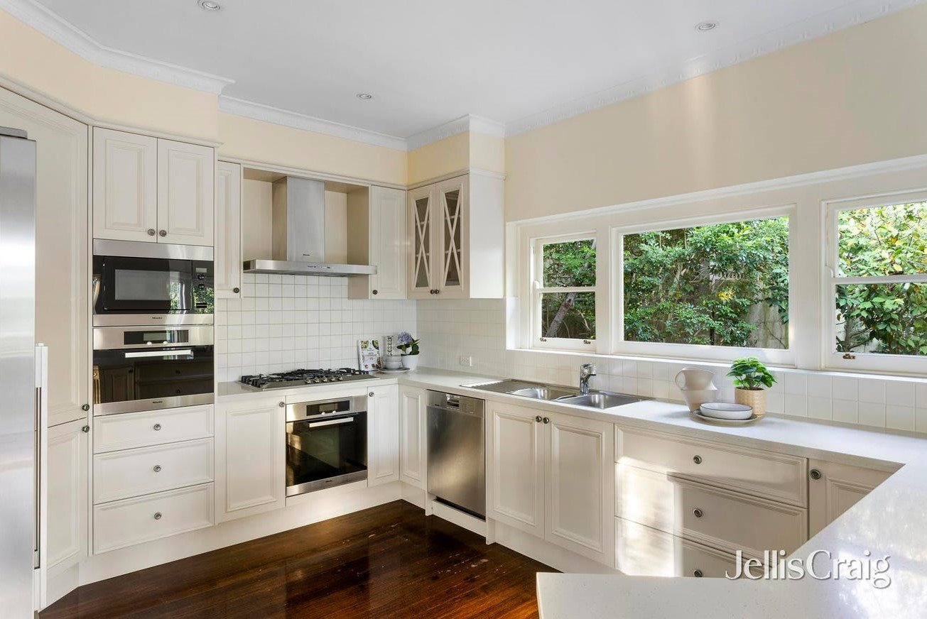 20 View Street, Canterbury image 5