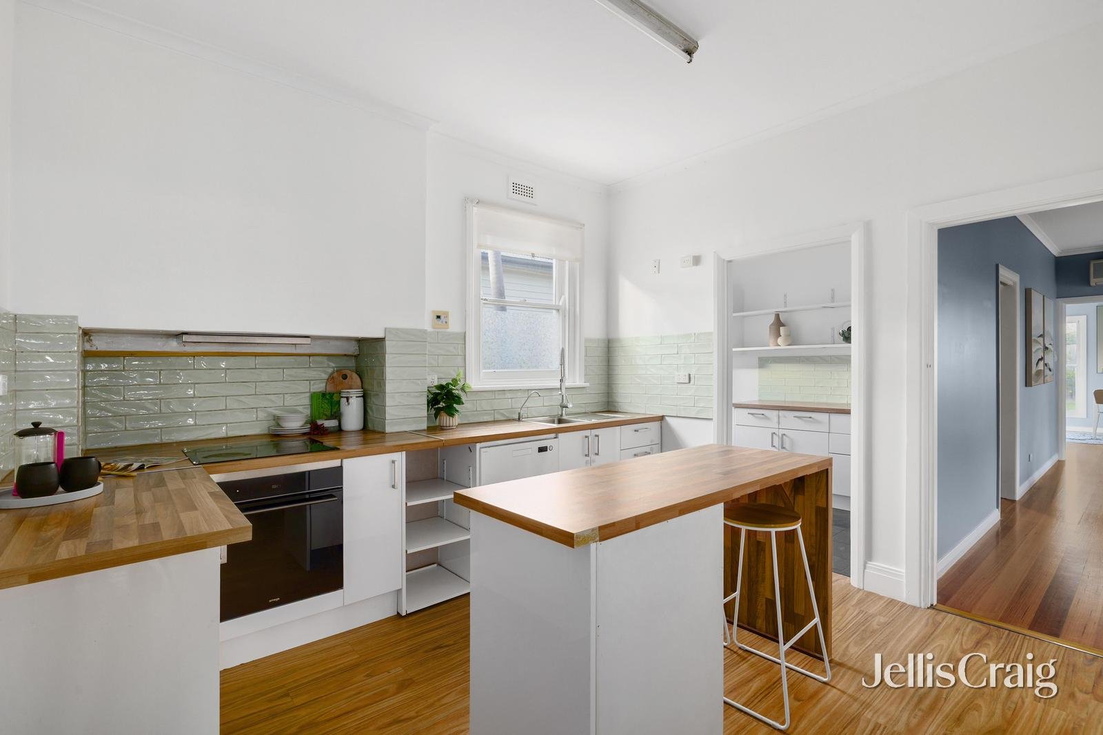 20 Wahroongaa Road, Murrumbeena image 8