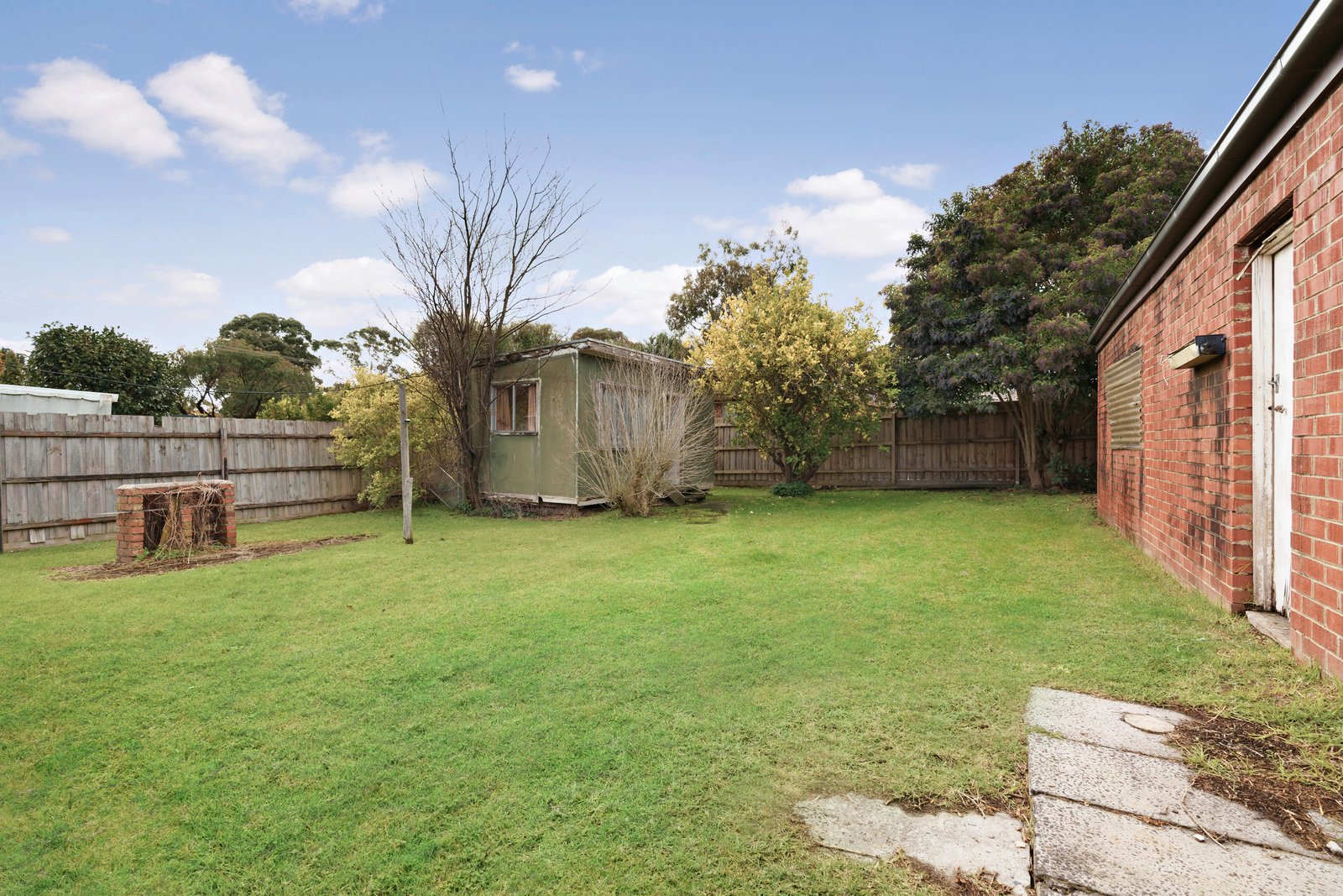 Property Gallery Thumbnail 7