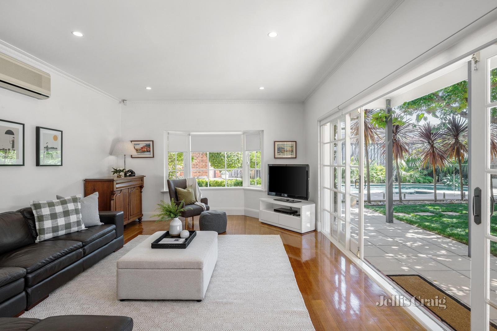 20 Walsh Street, Deepdene image 6