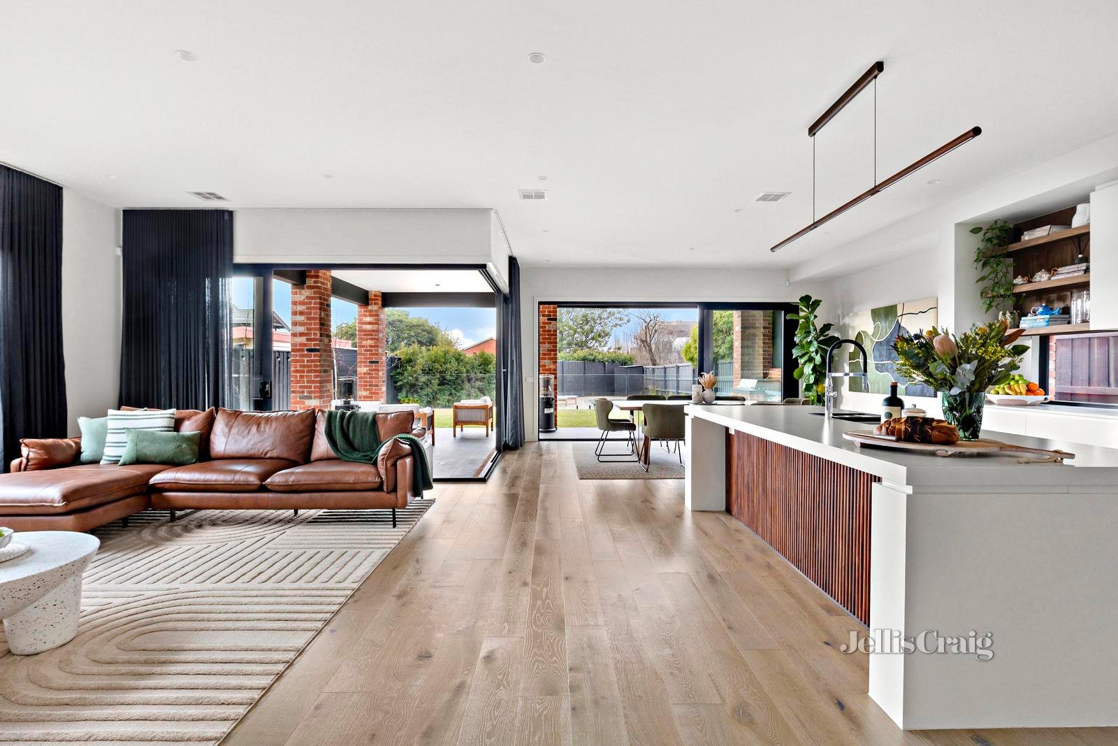 20 Warner Street, Essendon image 4