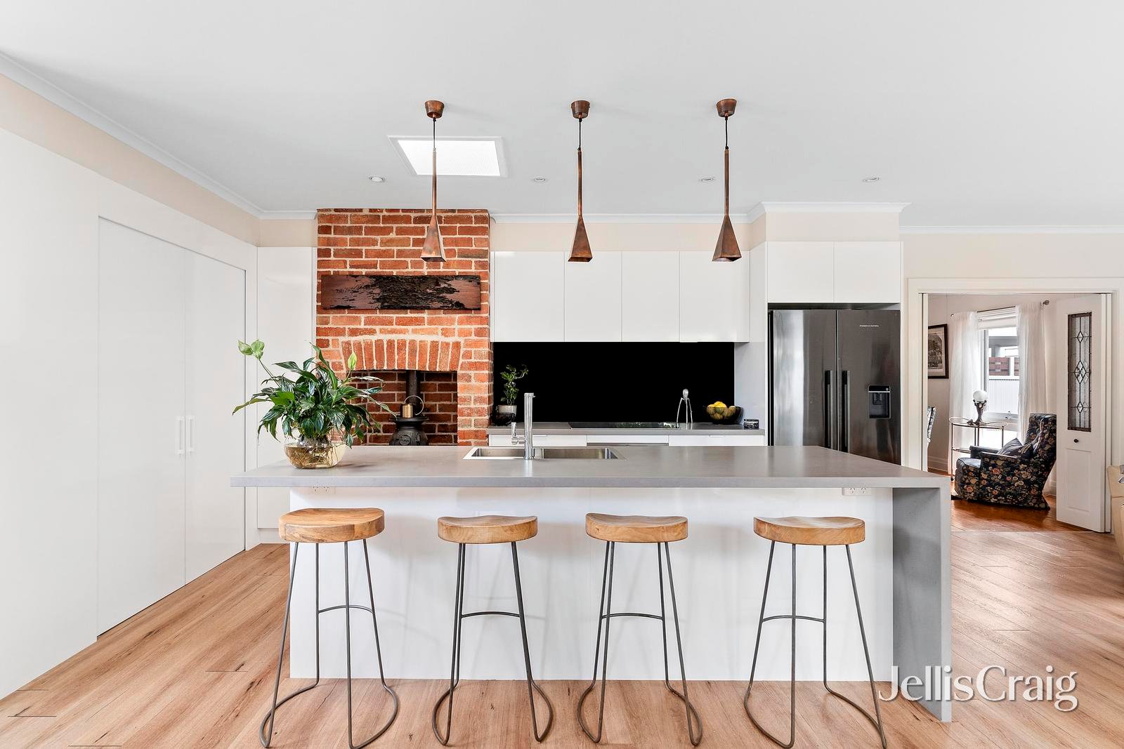 20 Washington Street, Essendon image 3