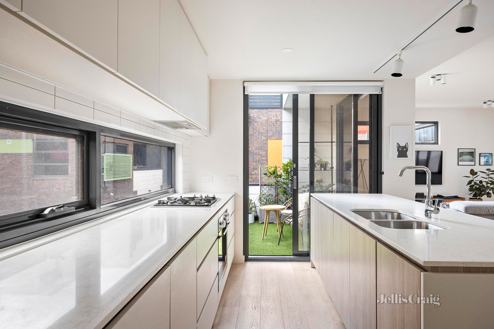20 Waterline Place, Williamstown image 4