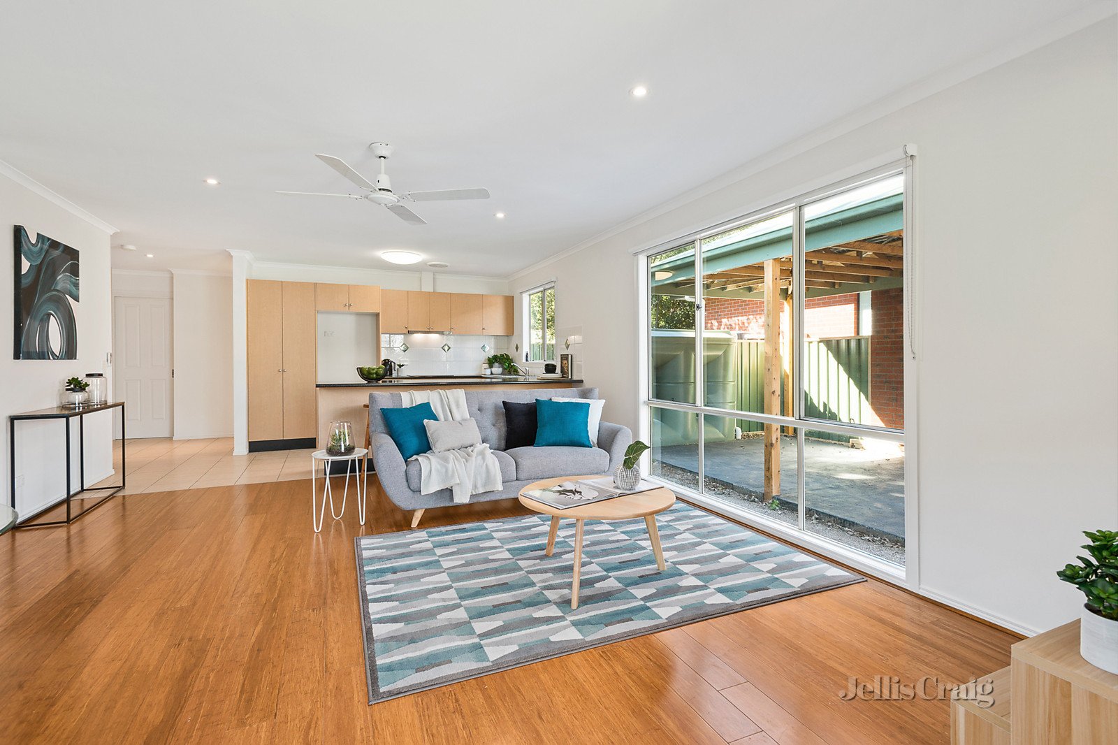 20 Wembley Close, Briar Hill image 2