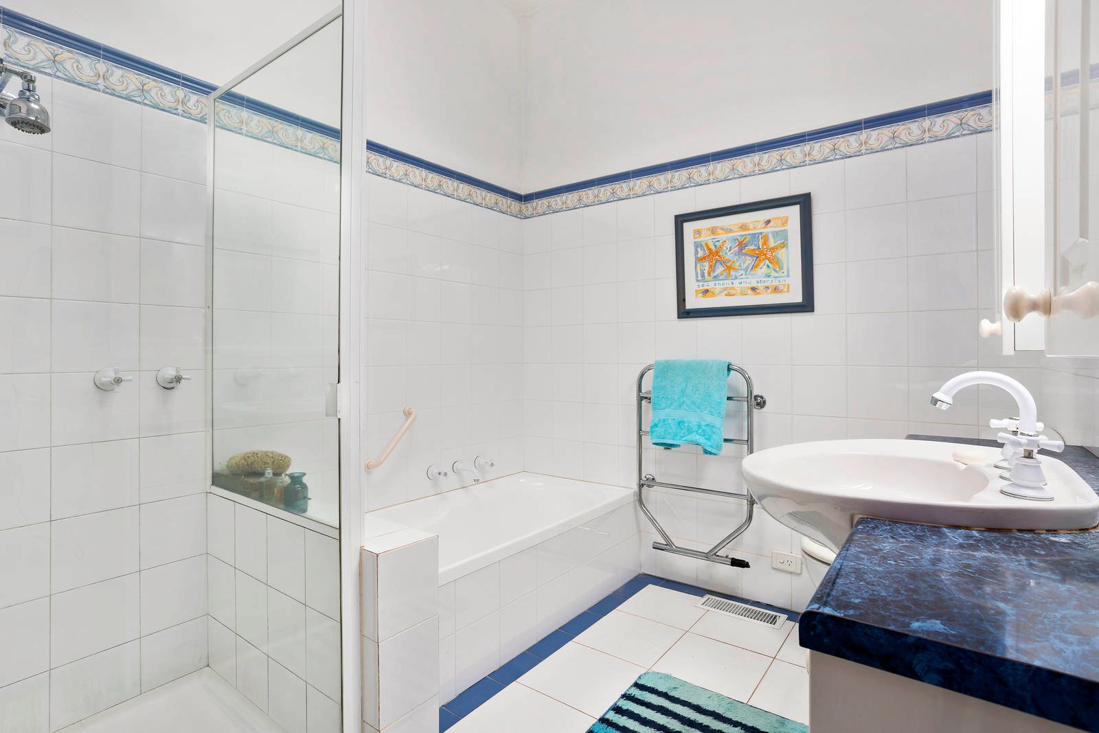 Property Gallery Thumbnail 9
