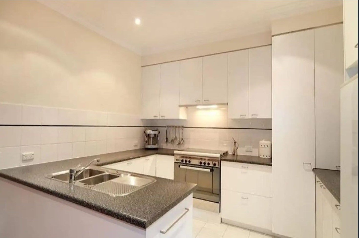 20 Windsor Avenue, Bentleigh image 6