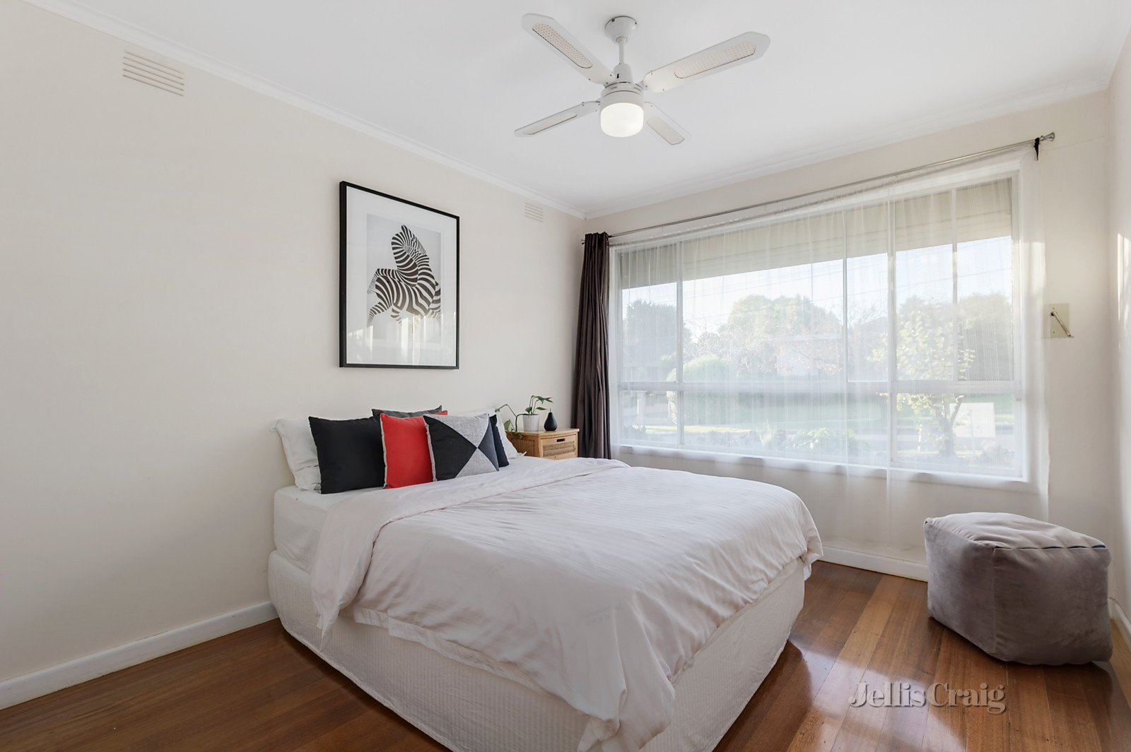 20 Winters Way, Doncaster image 7