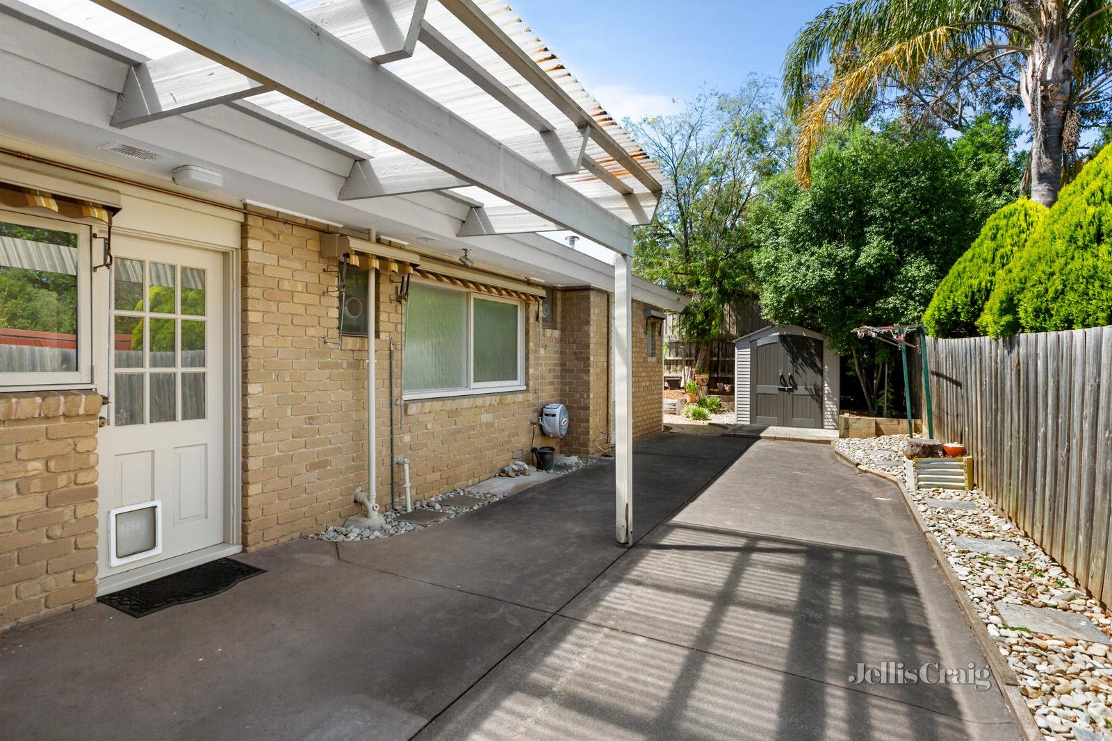 20 Woodhouse Road, Doncaster East image 12