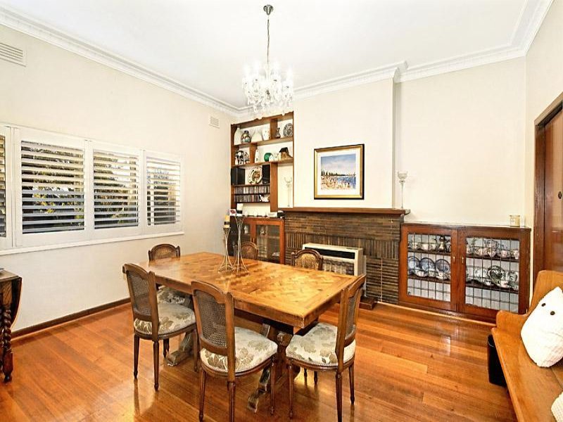 200 Doncaster Road, Balwyn North image 4