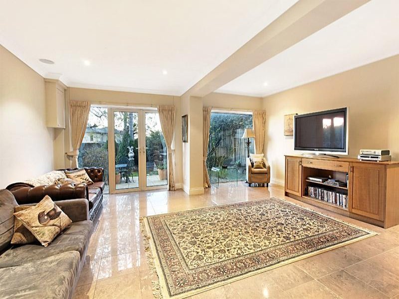 200 Doncaster Road, Balwyn North image 5