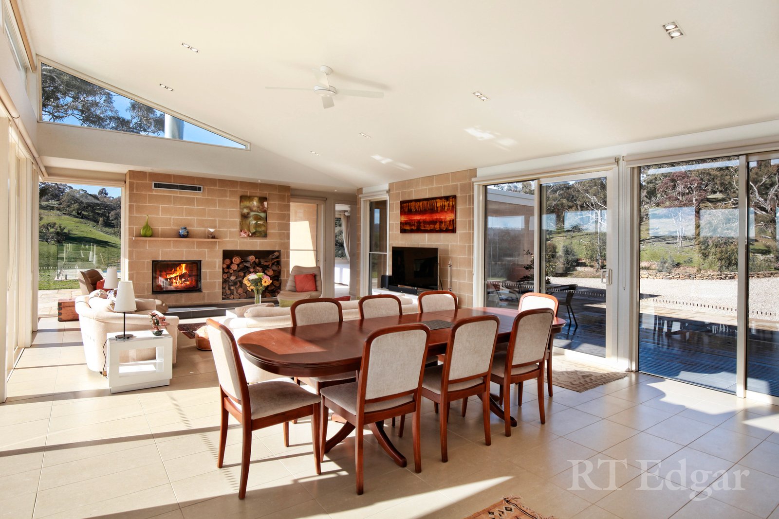 Property Gallery Thumbnail 7