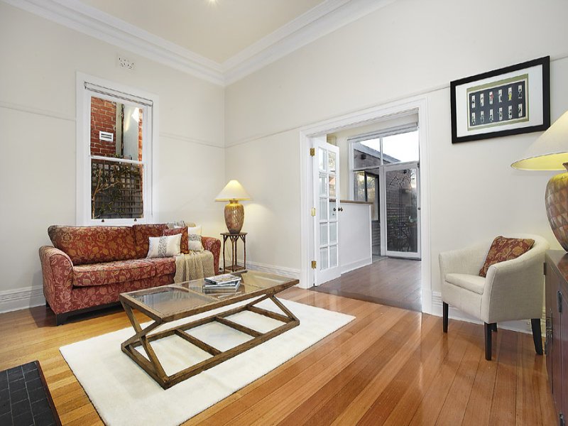200 Richardson Street, Middle Park image 2