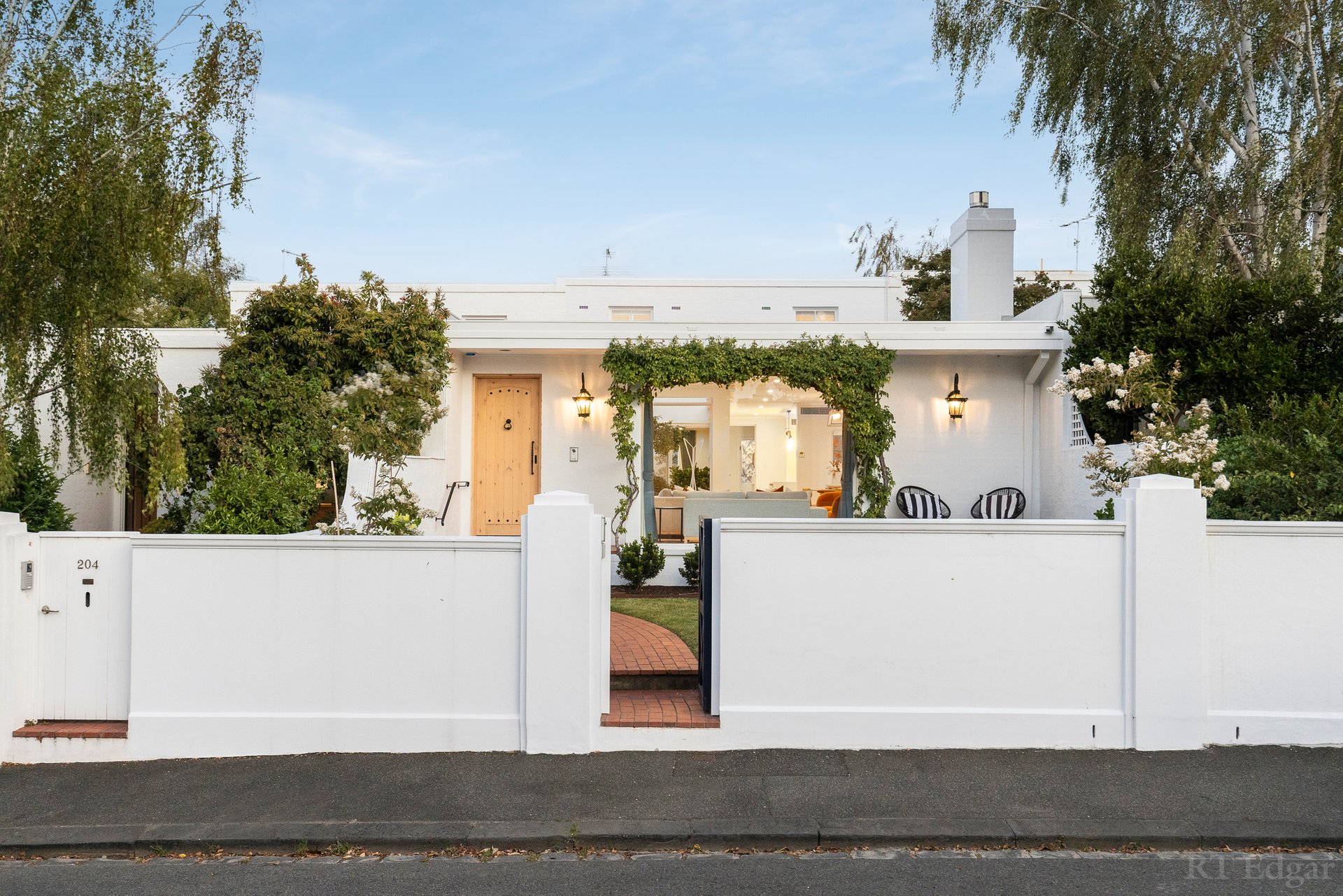 Property Gallery - Main Image