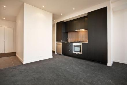 2004 / 7 Yarra Street SOUTH YARRA, VIC 3141