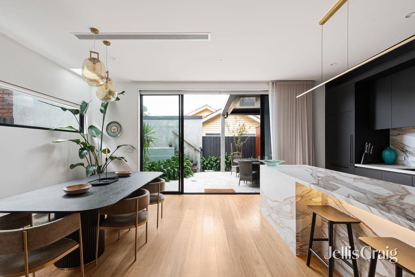 200a Mitchell Street, Northcote image 3