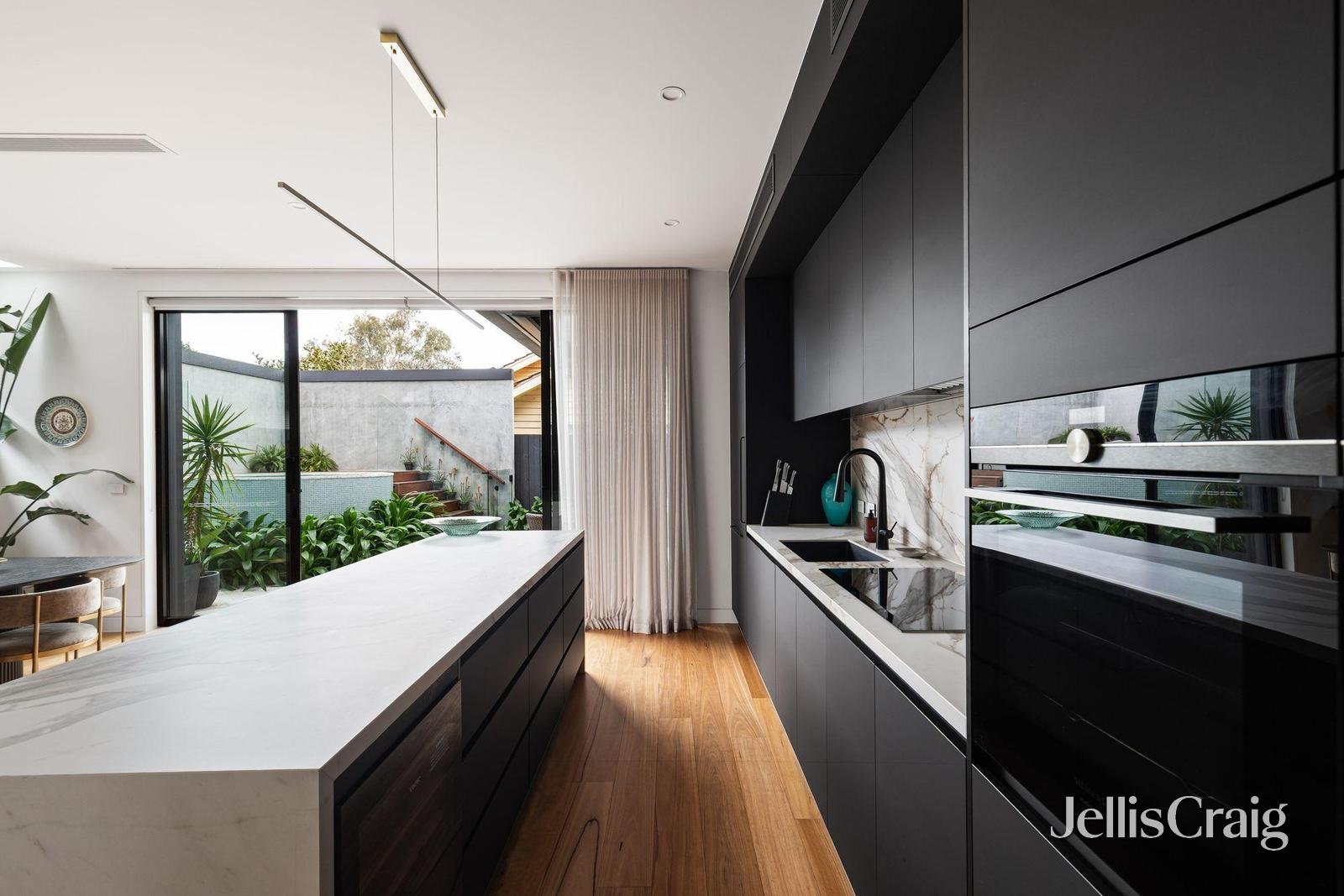 200a Mitchell Street, Northcote image 4