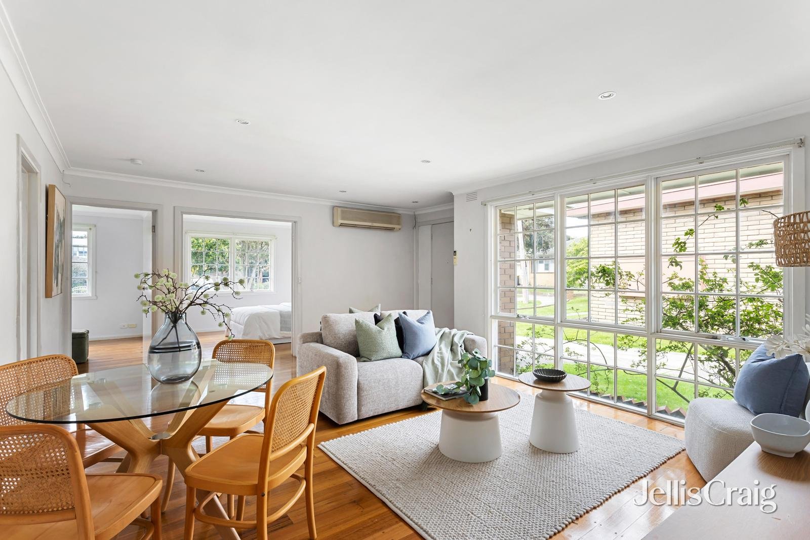 20/1-6 Chaprowe Court, Cheltenham image 2