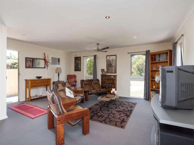 201 Maroondah Highway, Chirnside Park image 3