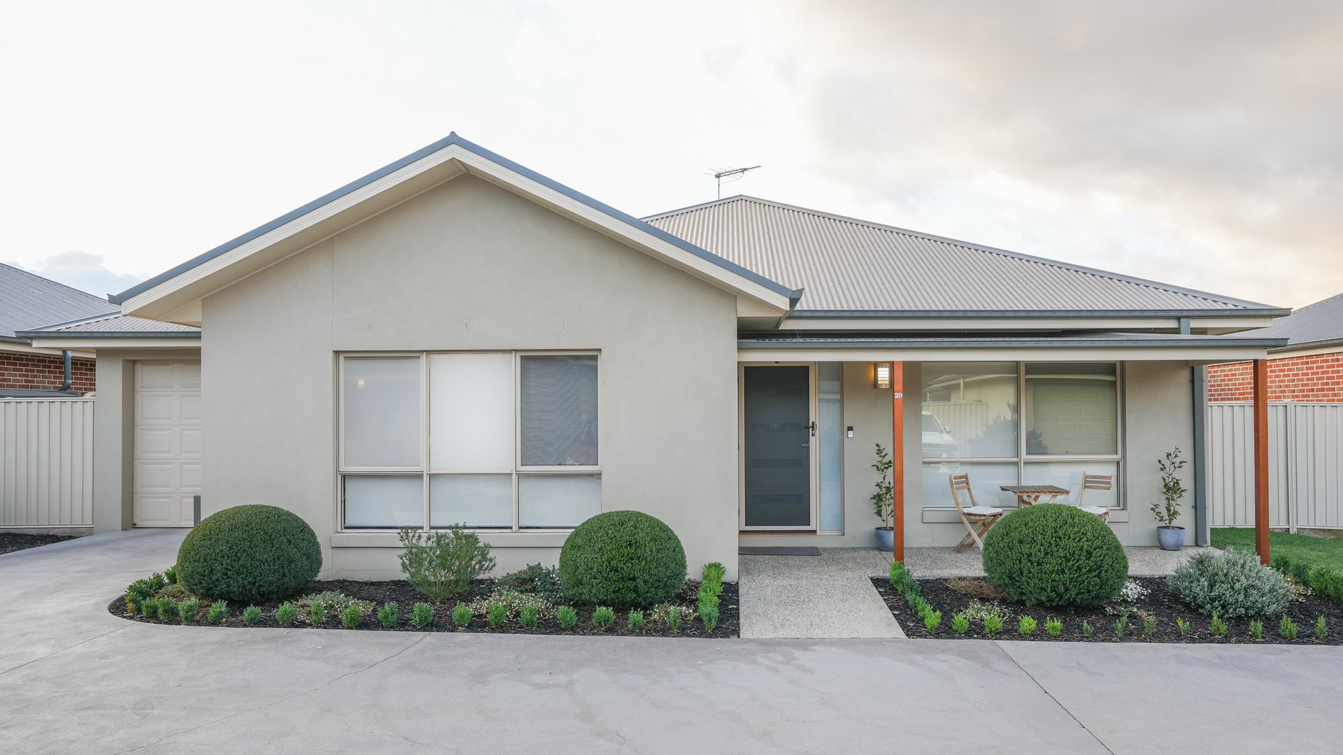 20/1 Roger Street, Romsey image 1