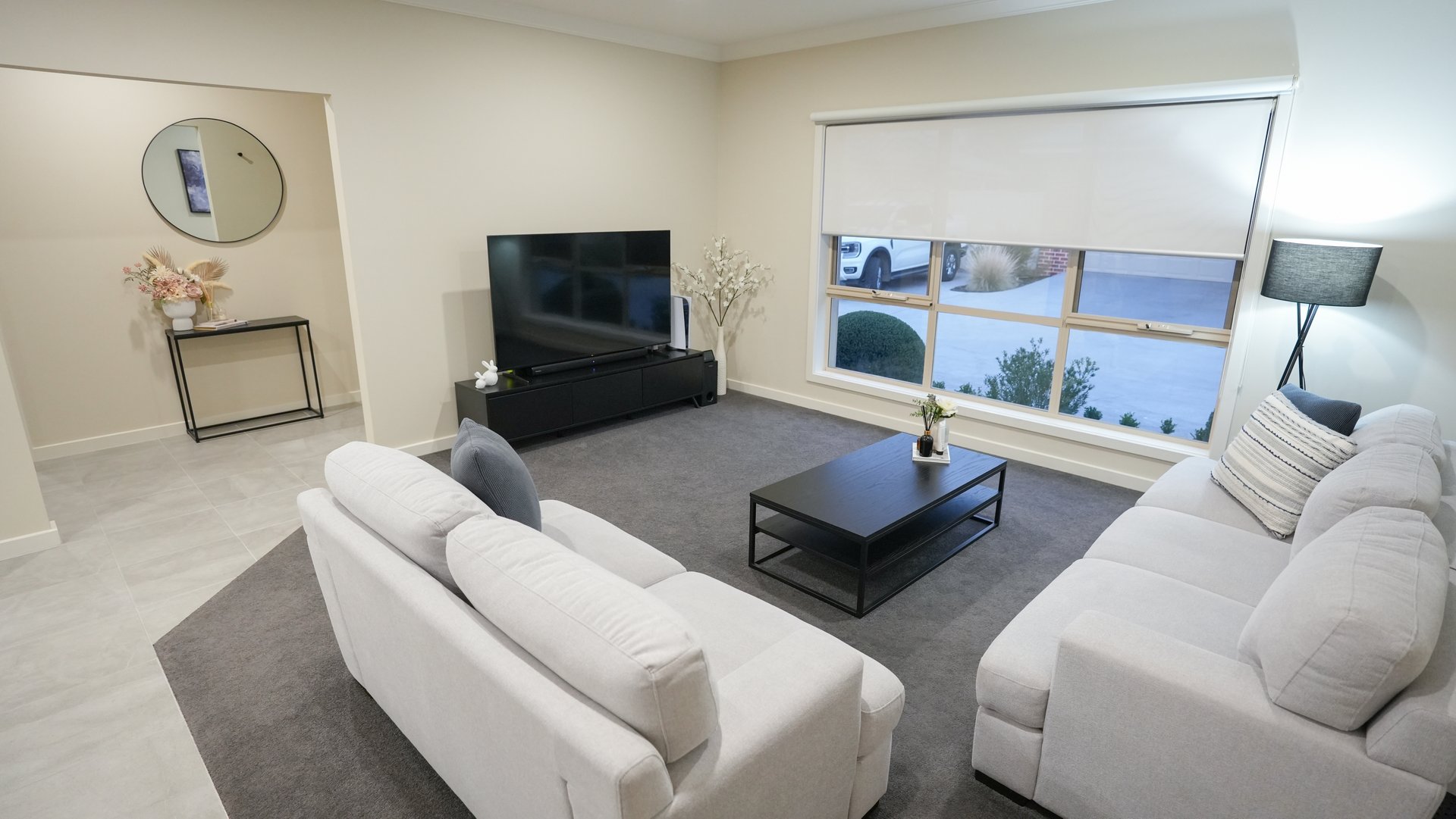 20/1 Roger Street, Romsey image 4