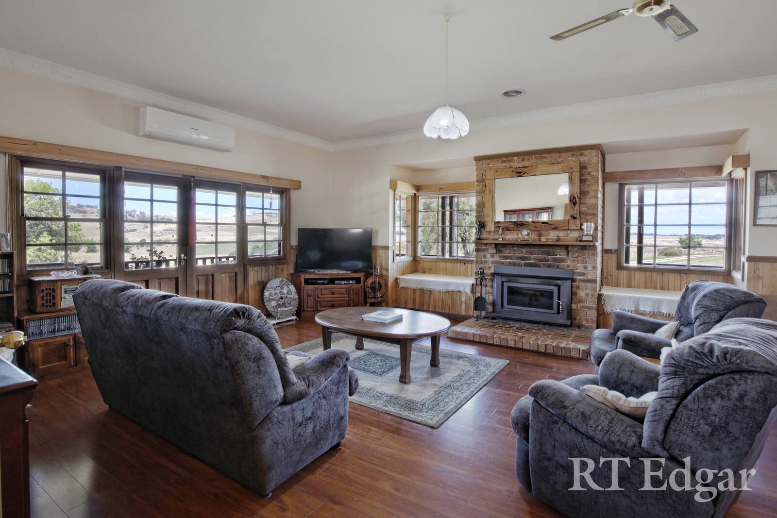Property Gallery Thumbnail 3
