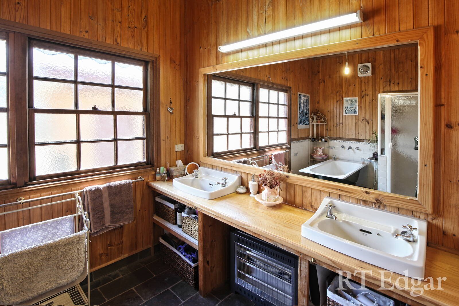 Property Gallery Thumbnail 7