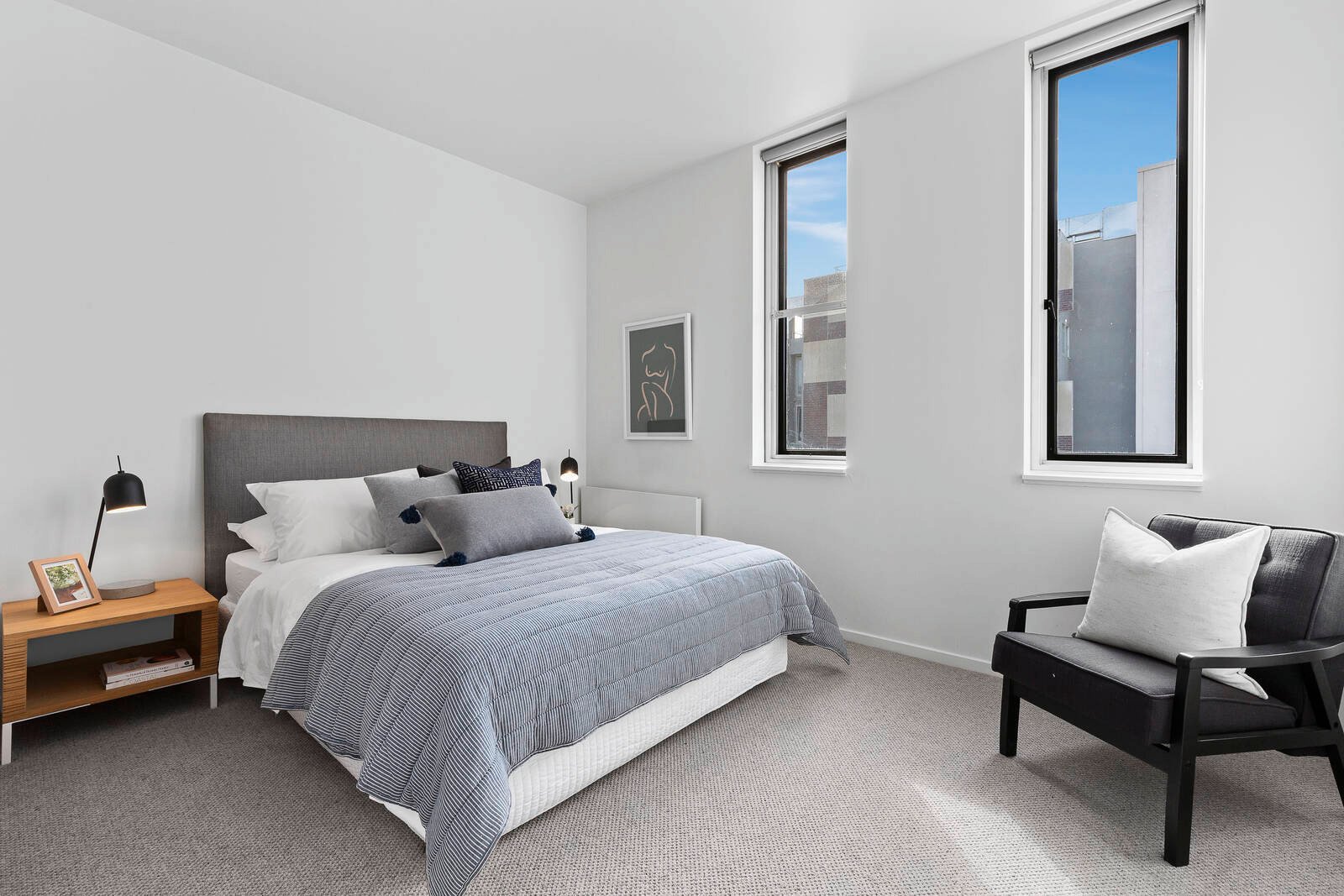 Property Gallery Thumbnail 3