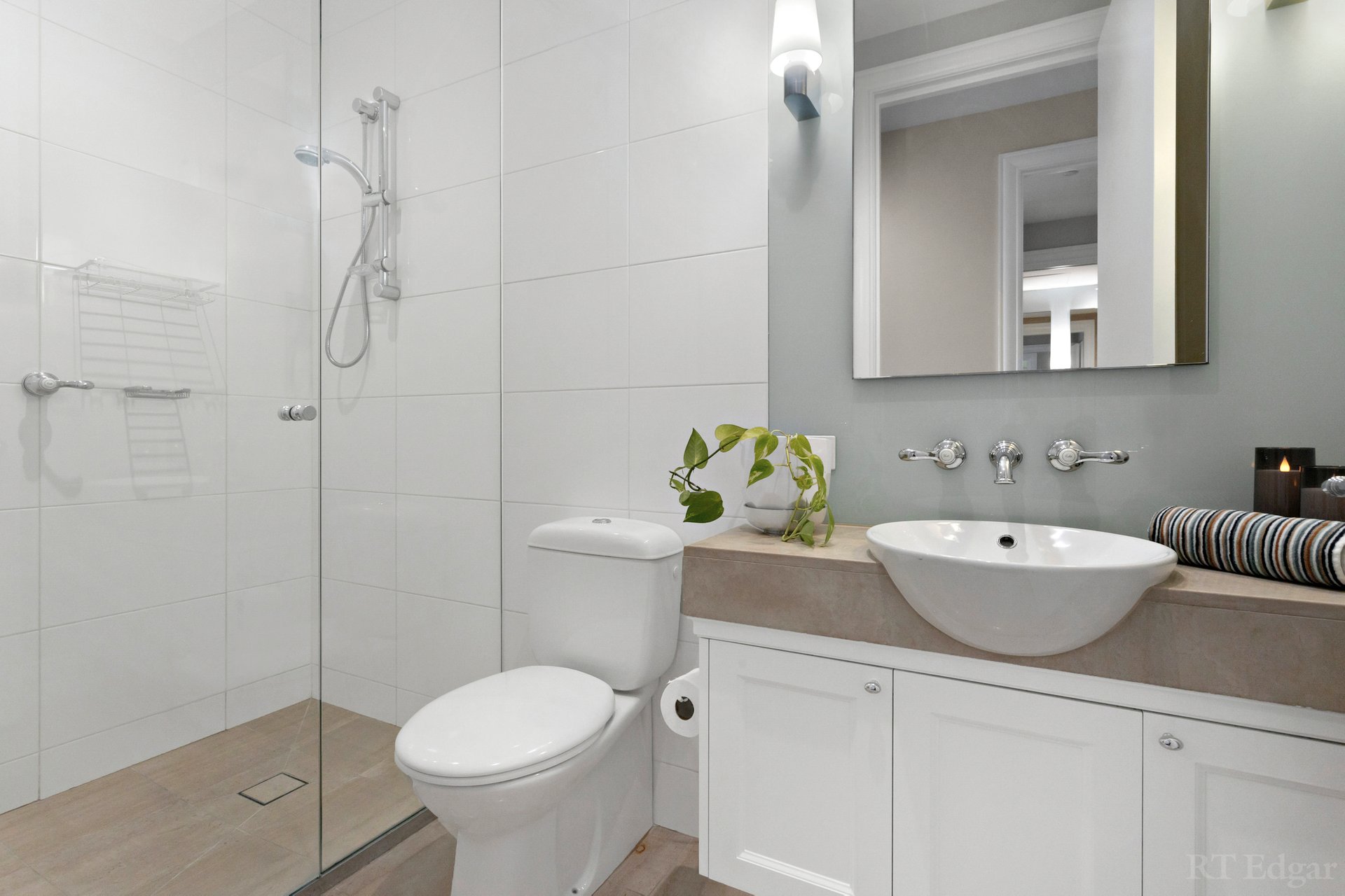 Property Gallery Thumbnail 11