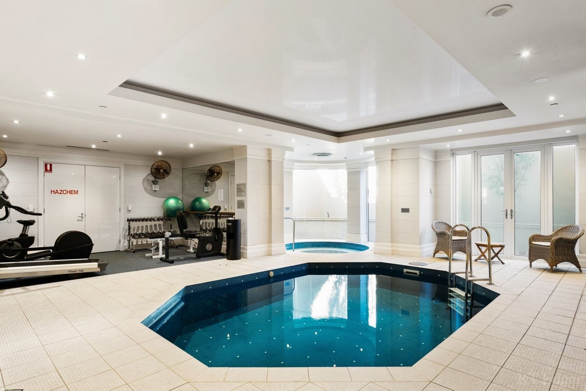 Property Gallery Thumbnail 15