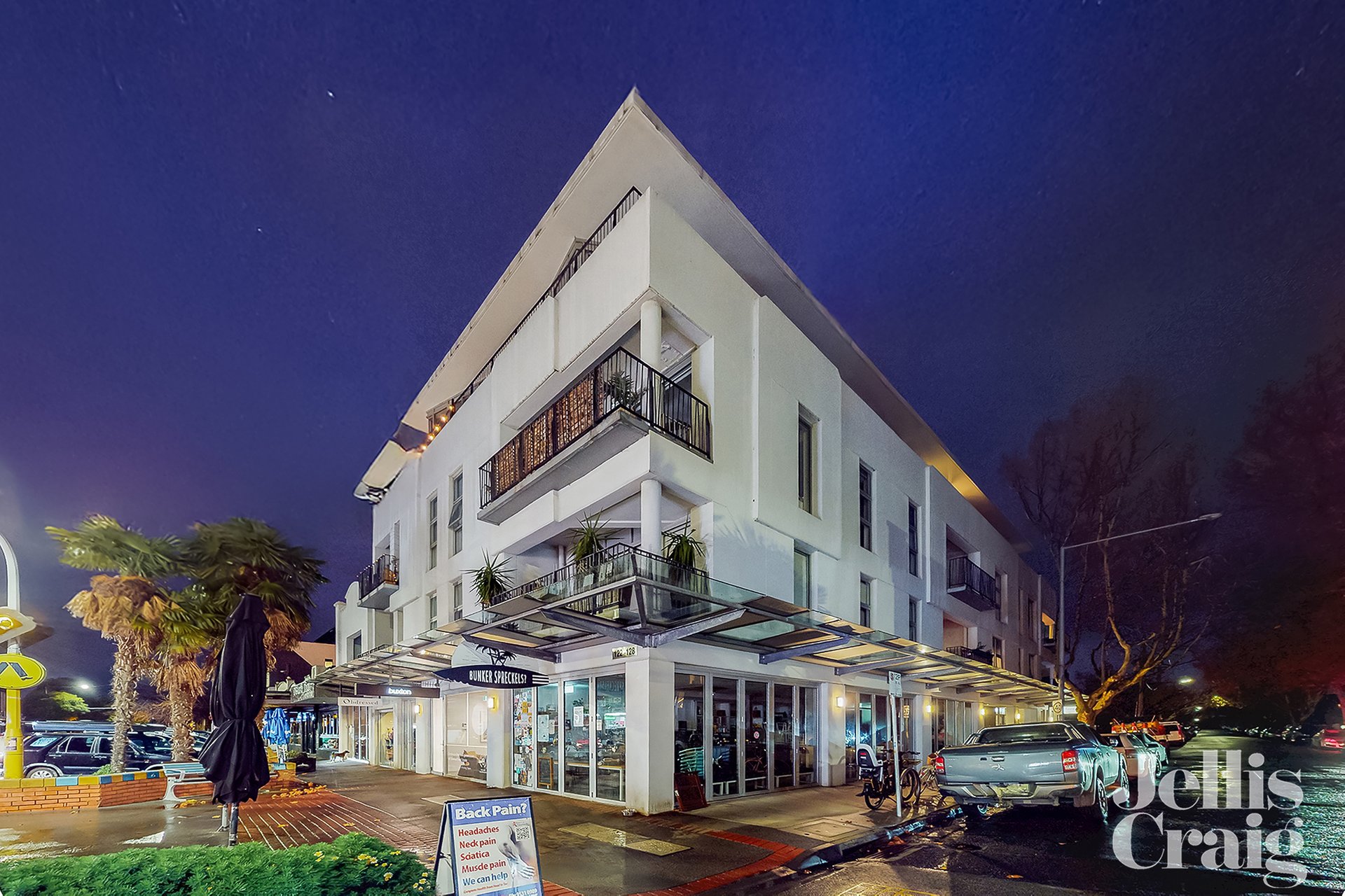 201/122 Ormond Road, Elwood image 13