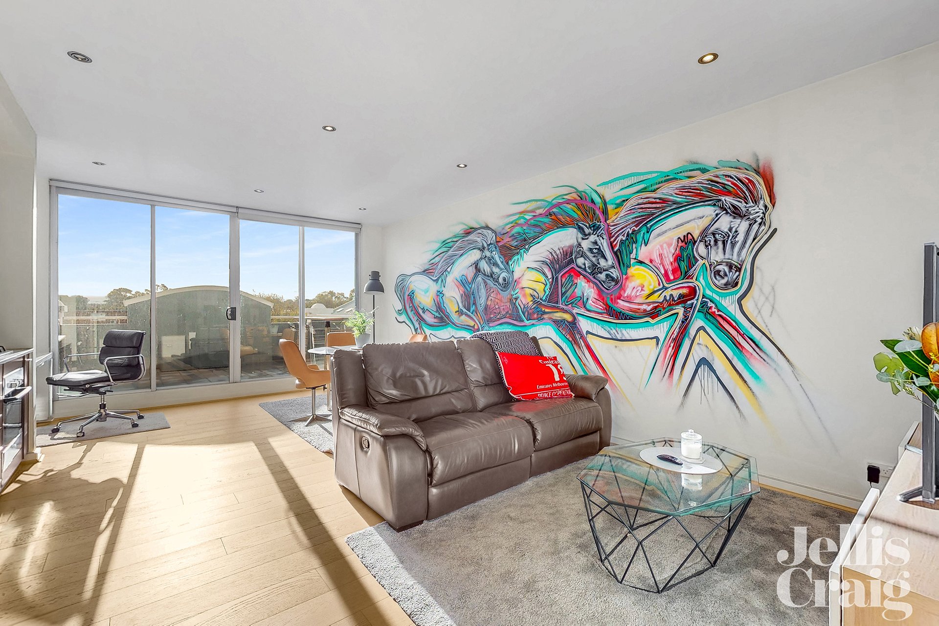 201/122 Ormond Road, Elwood image 8