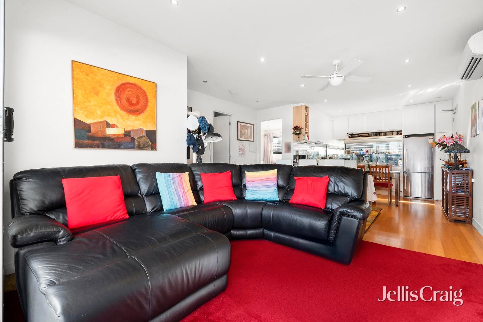 201/13 Wilton Grove, Elwood image 10