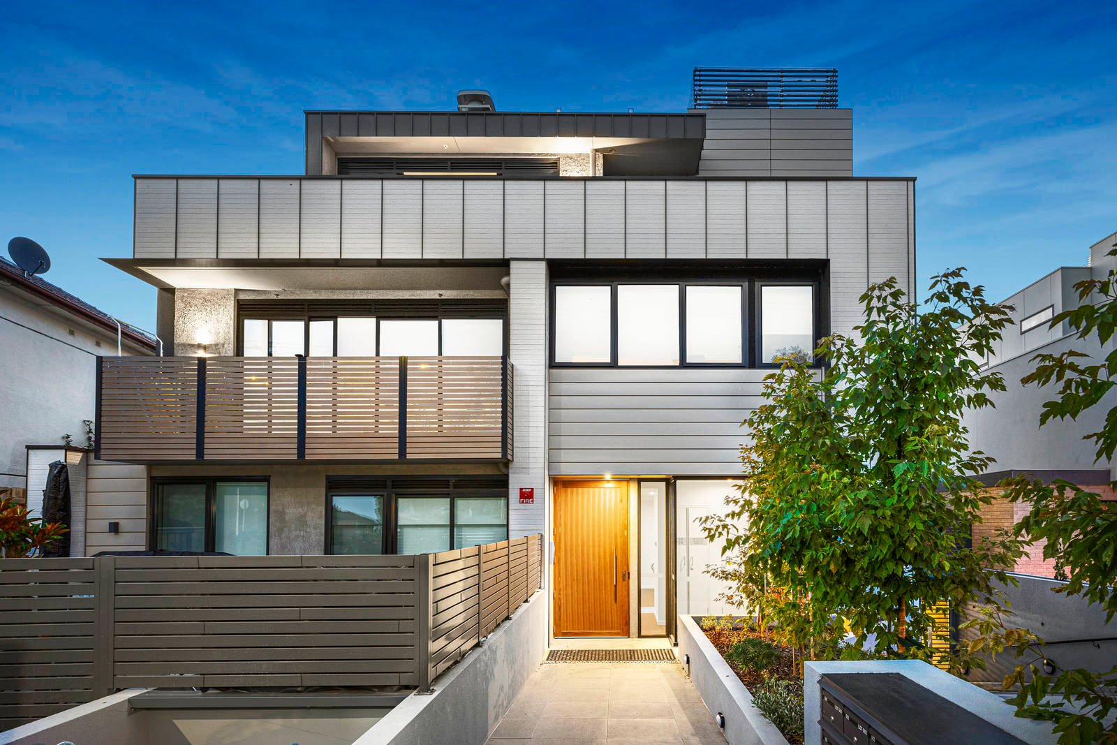 Property Gallery - Main Image