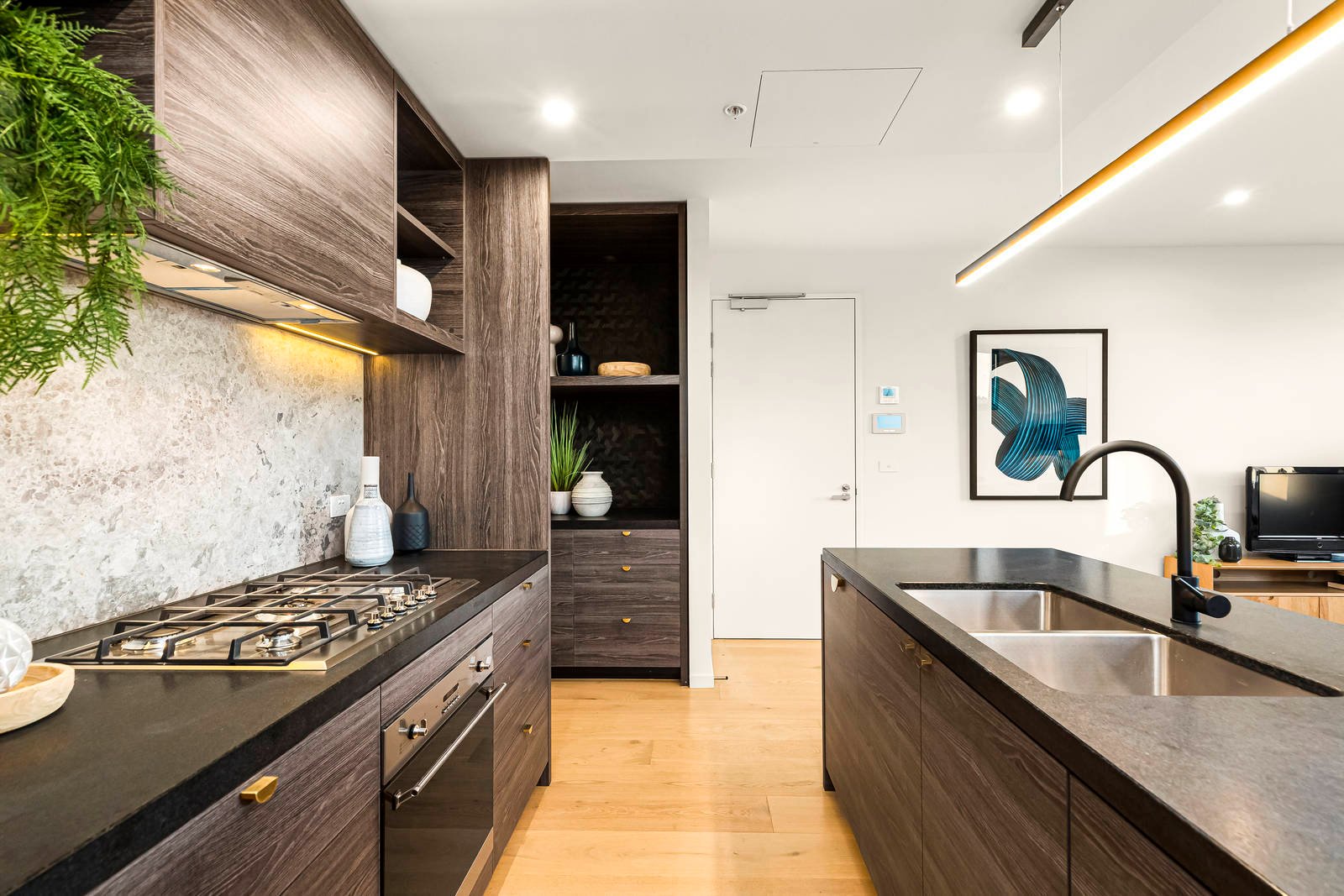 Property Gallery Thumbnail 2