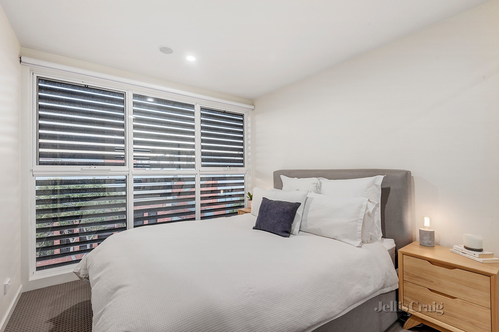 201/139 Noone Street, Clifton Hill image 5