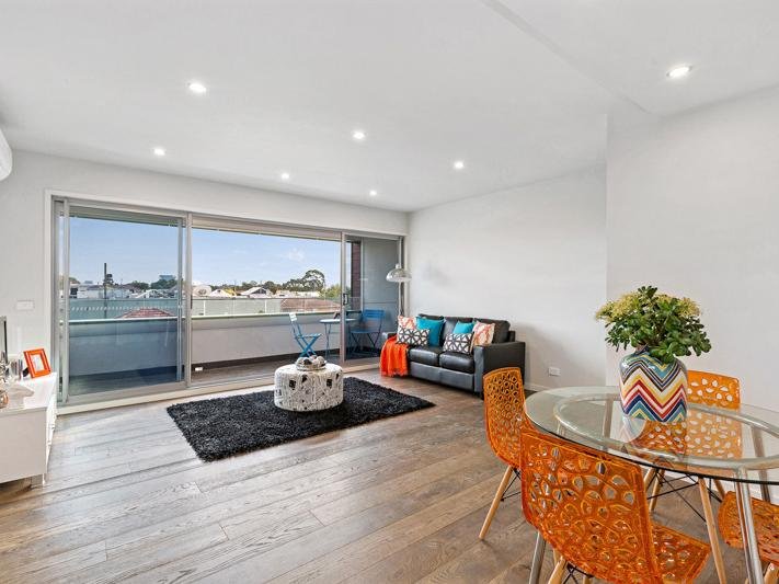 201 / 141 Stephen Street YARRAVILLE
