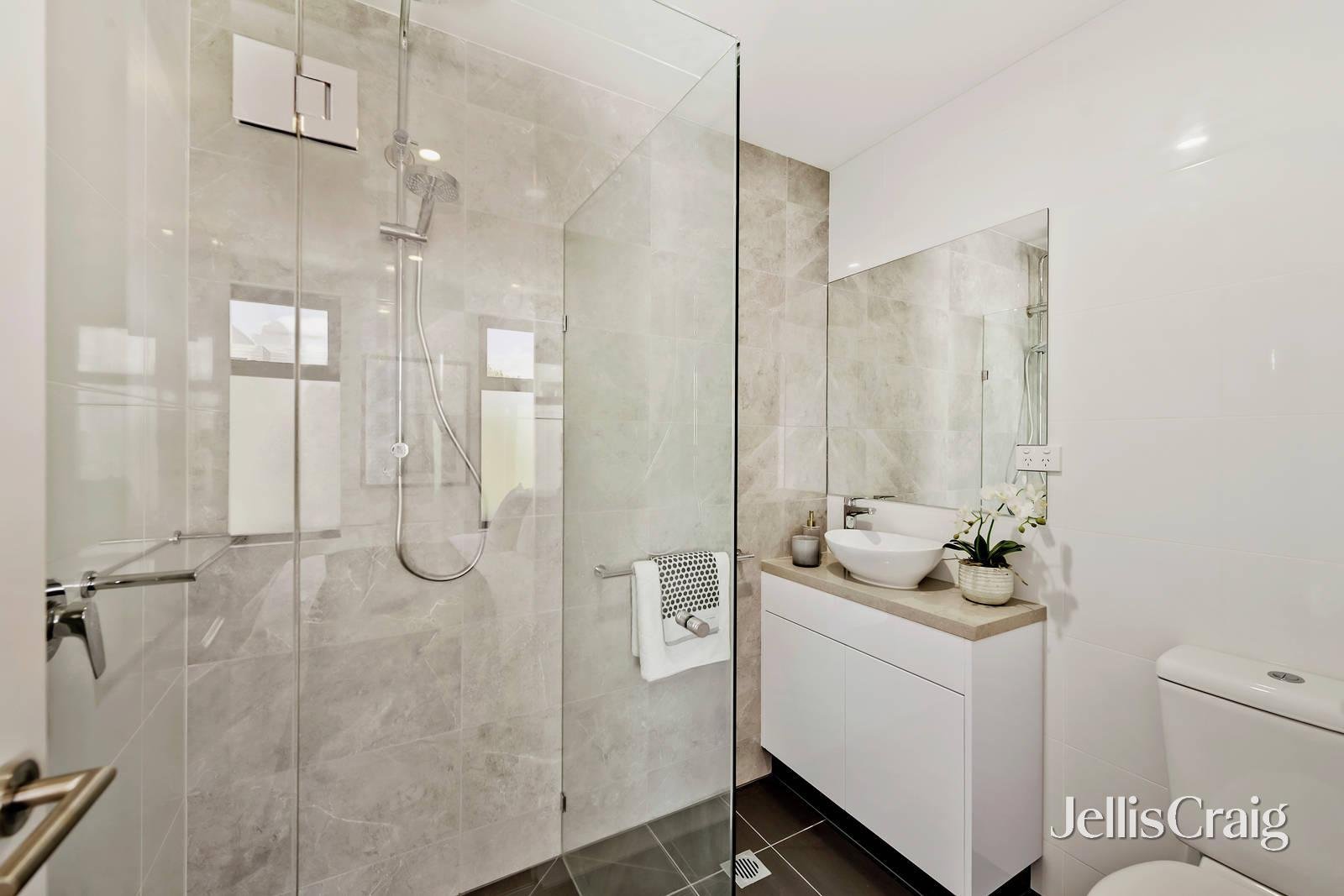 201/15 Bent Street, Bentleigh image 7