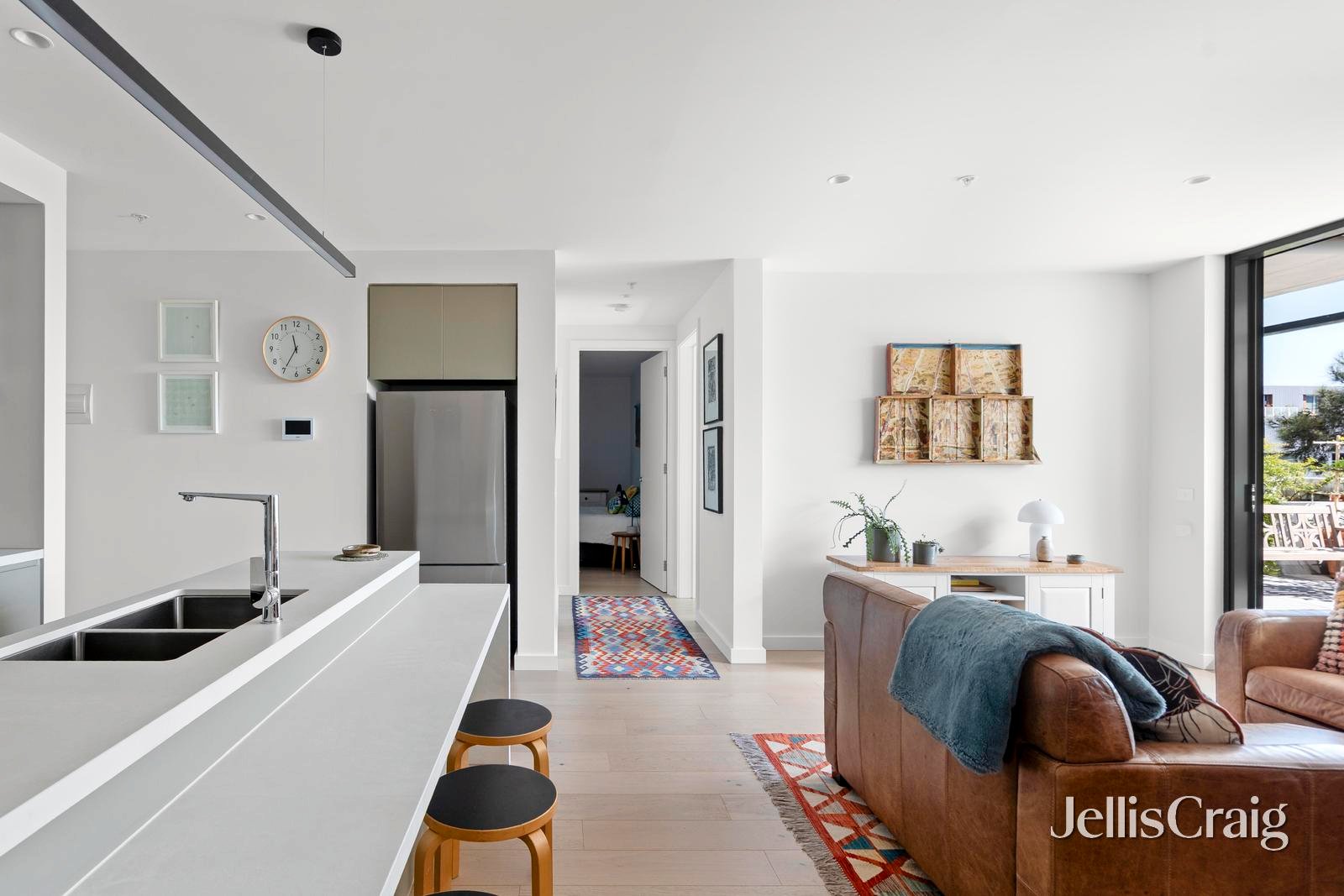 201/15 Union Street, Brunswick image 5