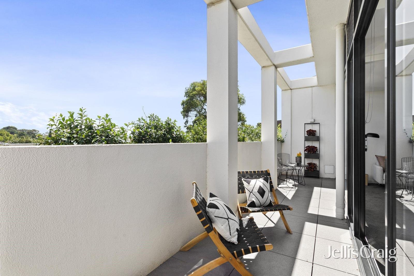 201/17 Gordon Street, Elsternwick image 3