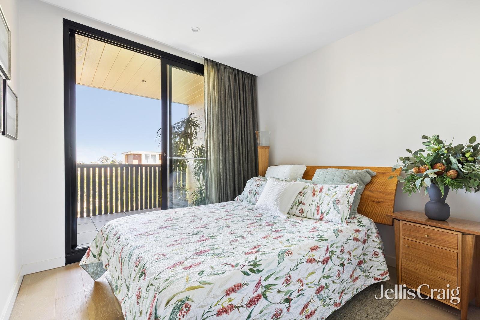 201/171 Wattletree Road, Malvern image 6