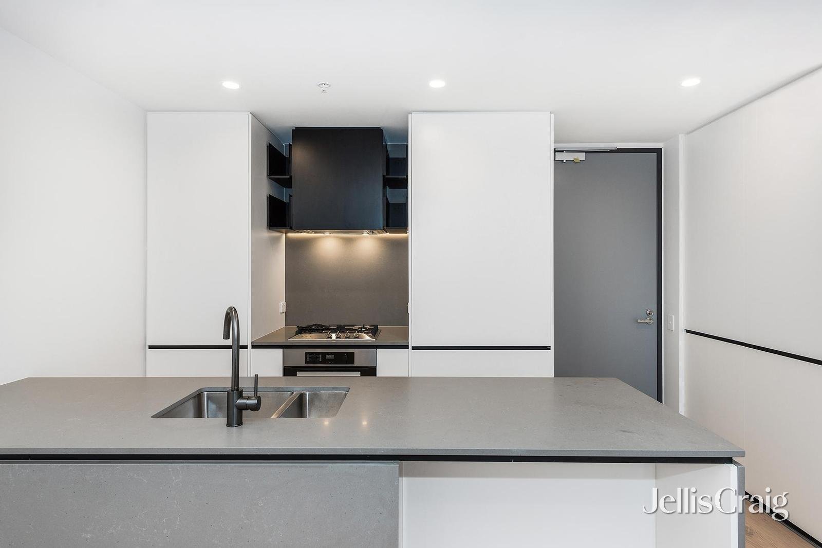 201/2 Mascoma Street, Ascot Vale image 5