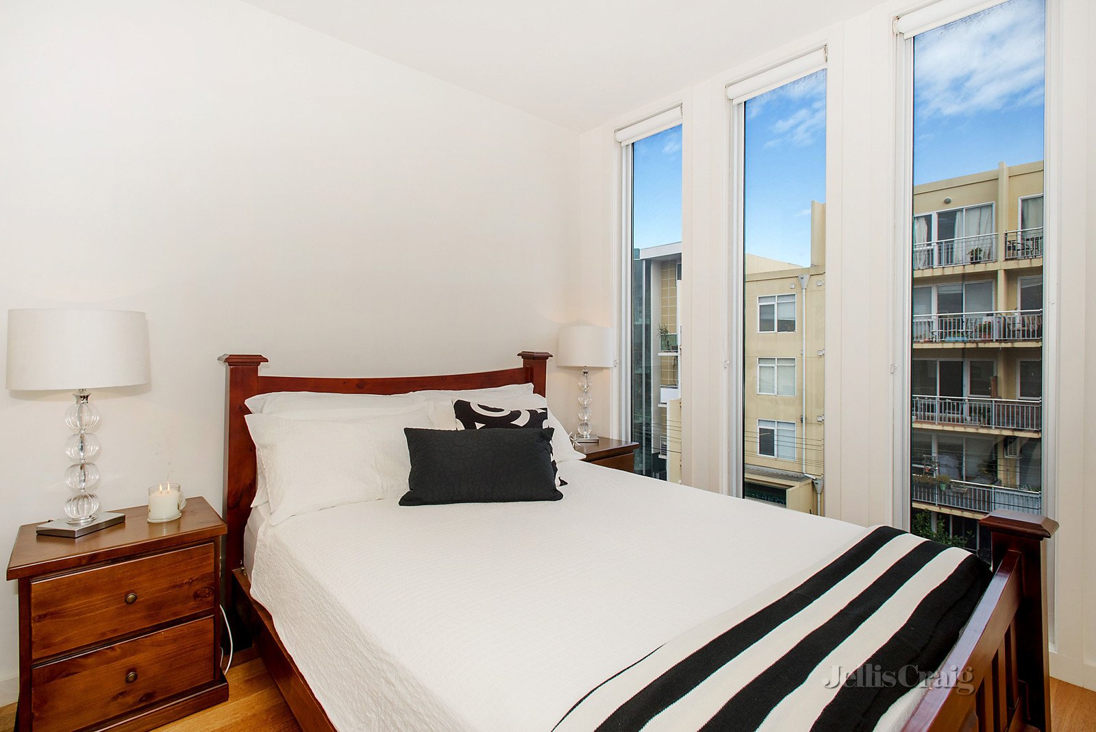 201/218 Lygon Street, Brunswick East image 4