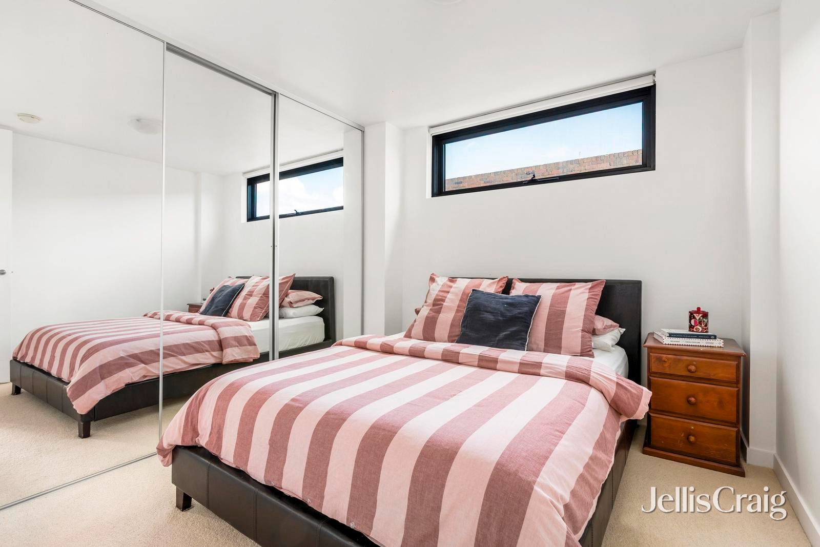 20/122 Maribyrnong Road, Moonee Ponds image 3