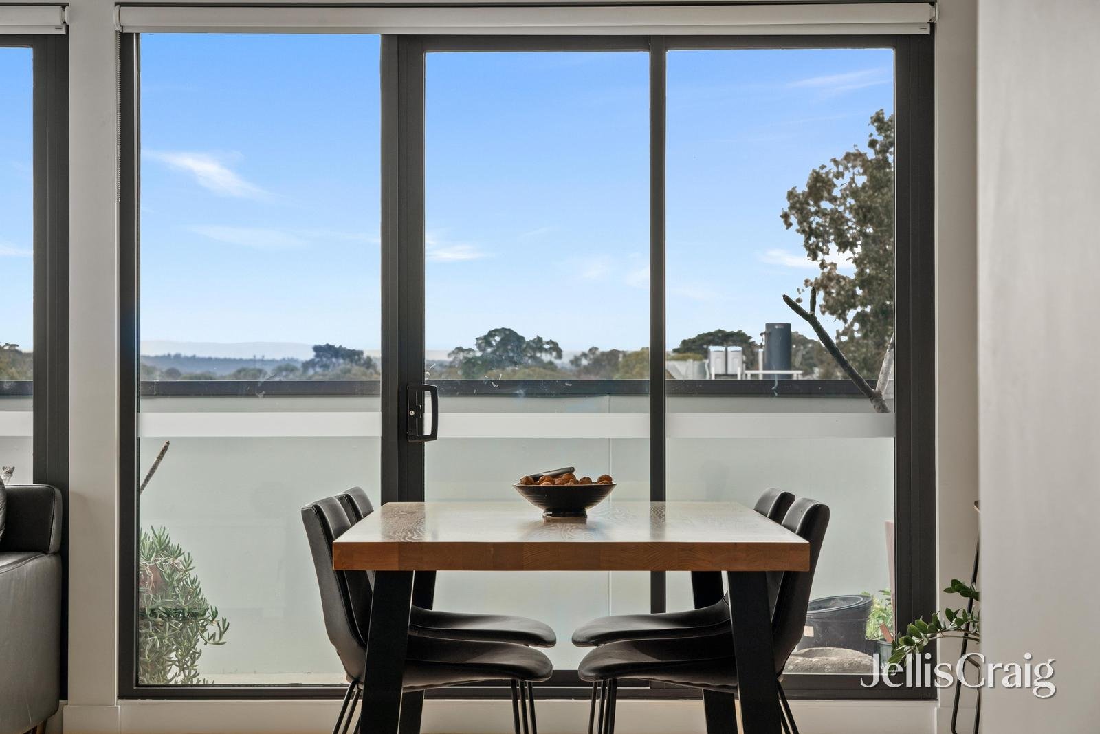 201/26-32 Pryor Street, Eltham image 9