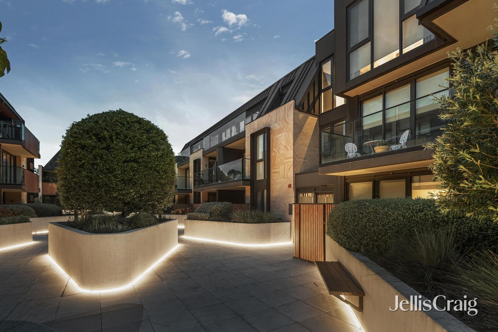201/26-32 Pryor Street, Eltham image 18