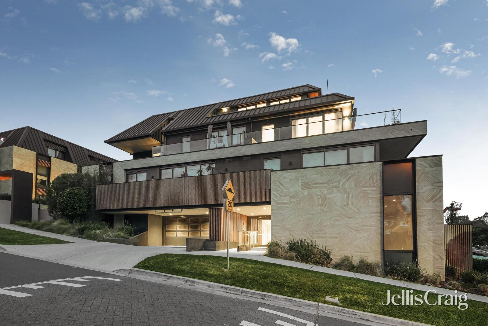 201/26-32 Pryor Street, Eltham image 22