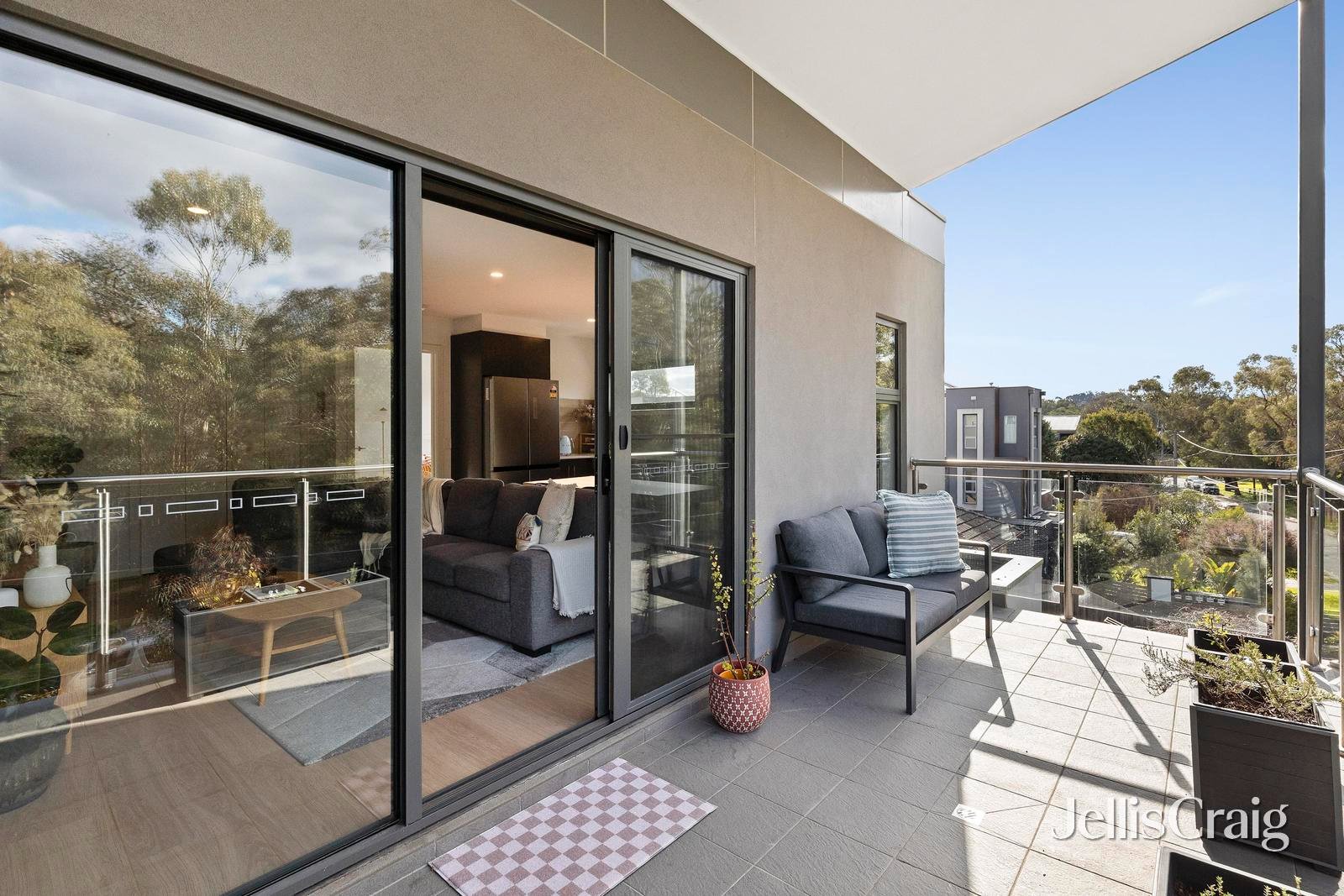 201/27 King Street, Bayswater image 5