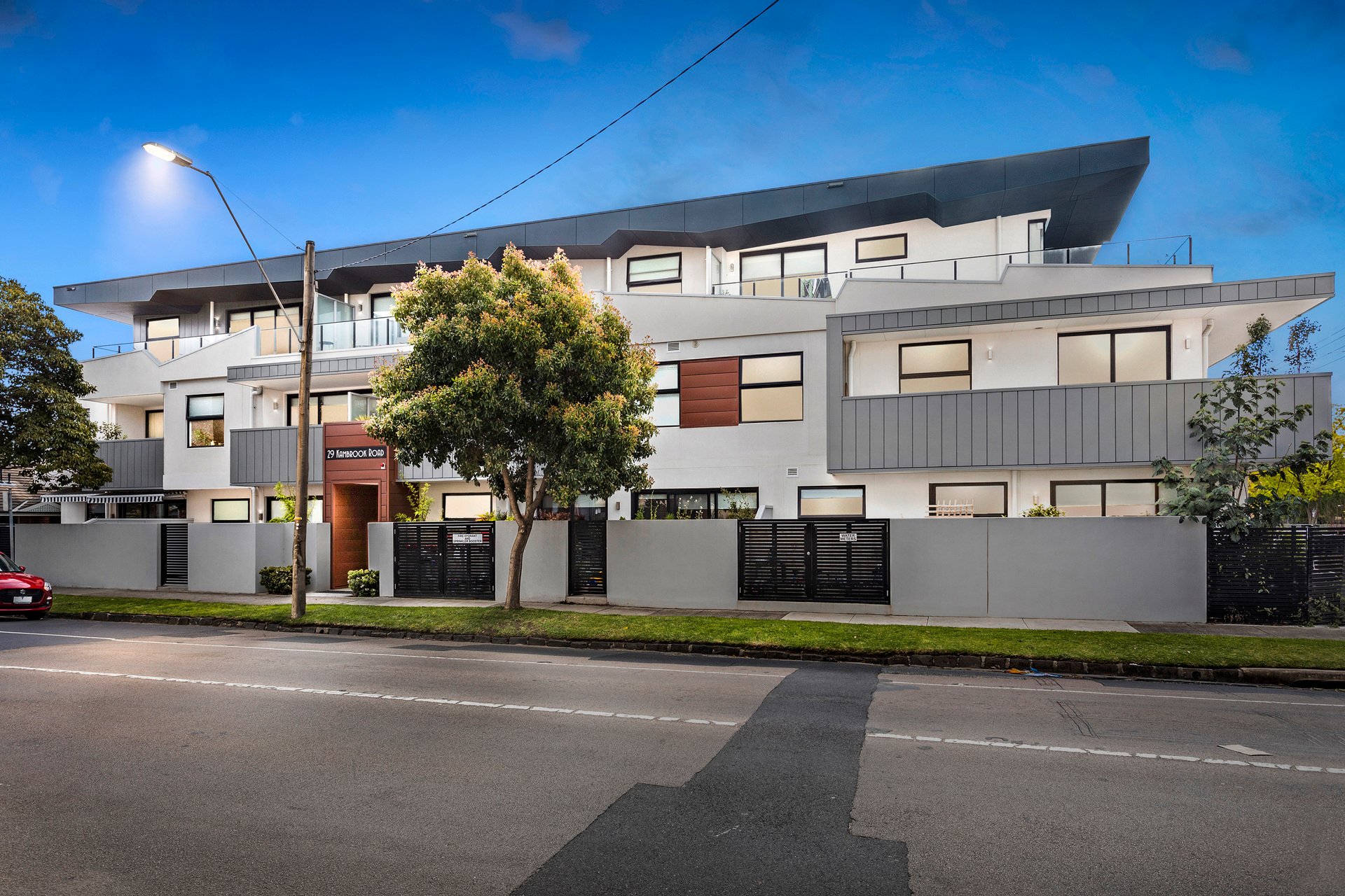Property Gallery - Main Image