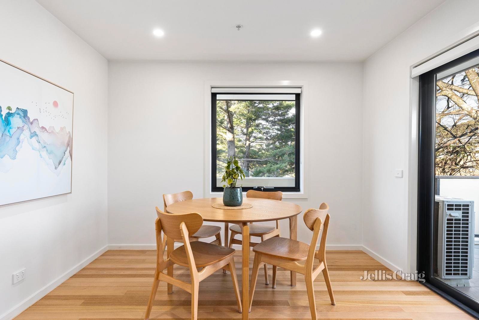 201/291 Mount Dandenong Road, Croydon image 6